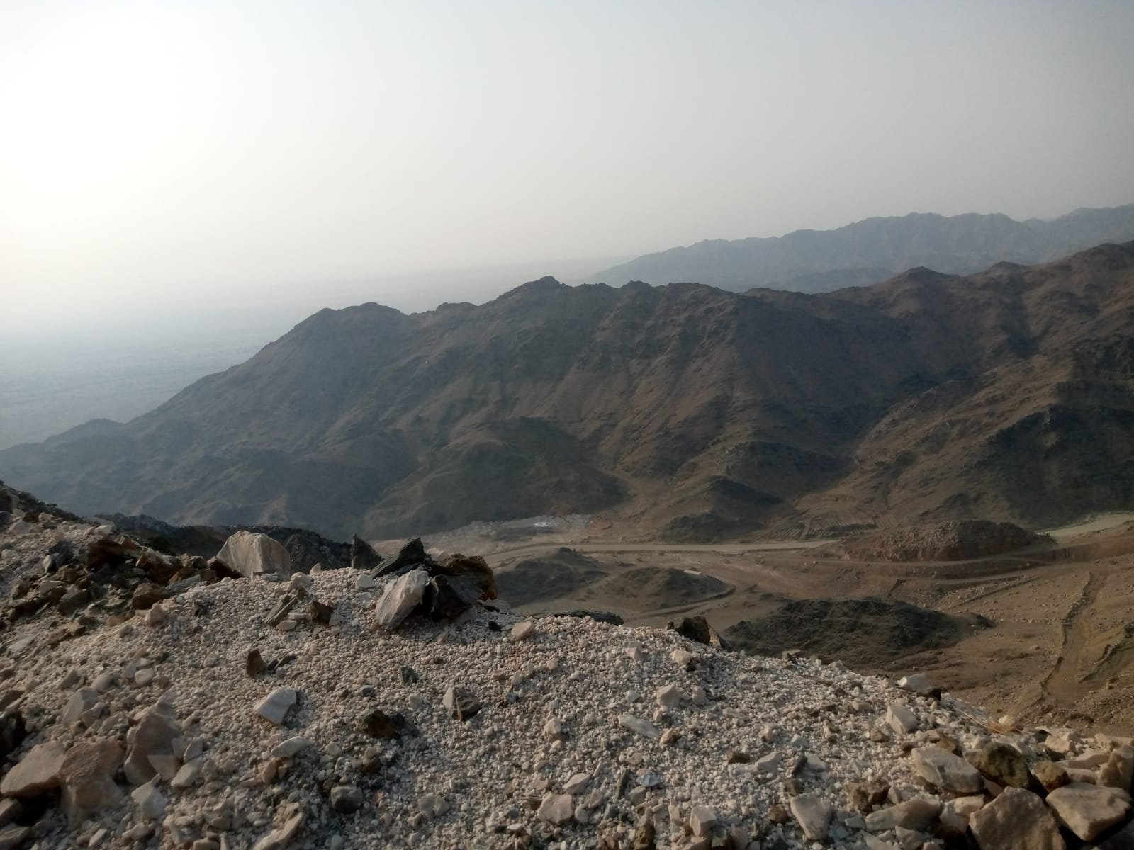 مشروع استشارات جيولوجية في السعودية من ركاز